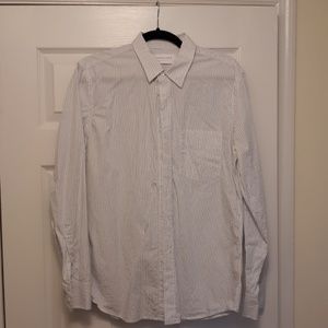 Everlane button down
